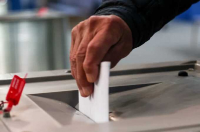 В Венгрии стартовали парламентские выборы по смешанной системе