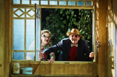 Бабродвиж в Новосибирске: мастер-класс «Волшебные нити», спектакль «Тётки» и выставка «Палитра семейного счастья»